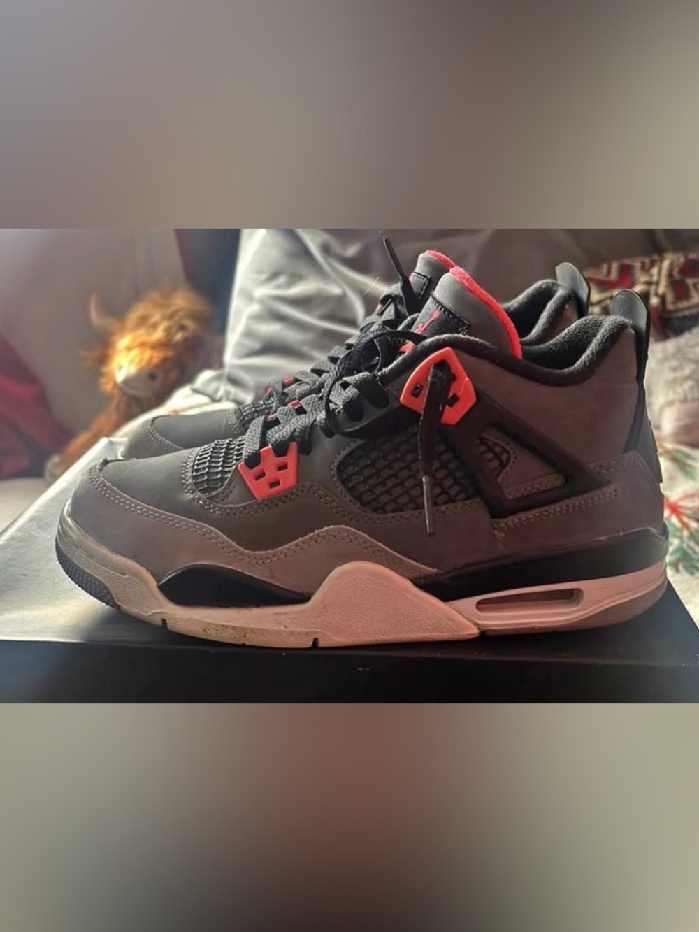 Jordan Retro Mid-Top Sneakers in Gray and Red Accents